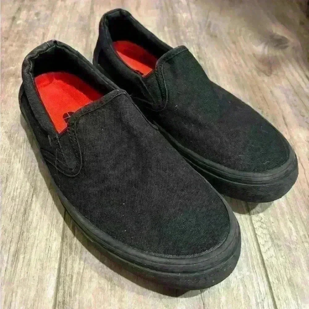 Shoes for Crews Men’s , Size 6 Or Women’s Size 7.5 Black